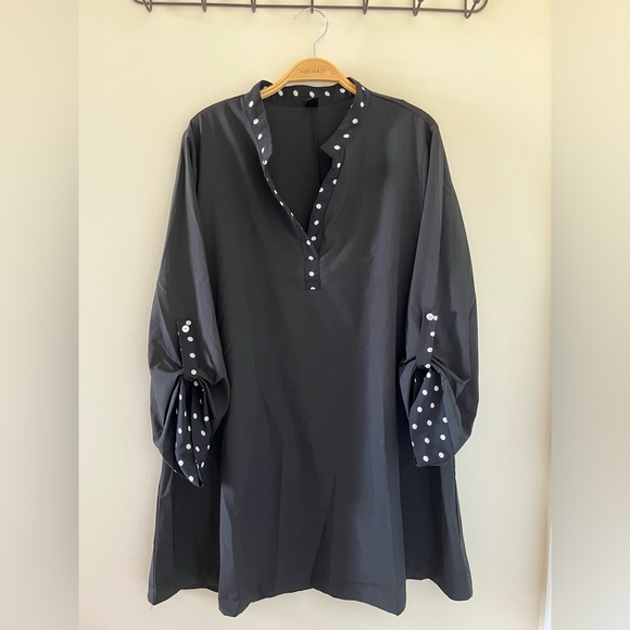 SHEIN Black Blouse - Picture 3 of 4